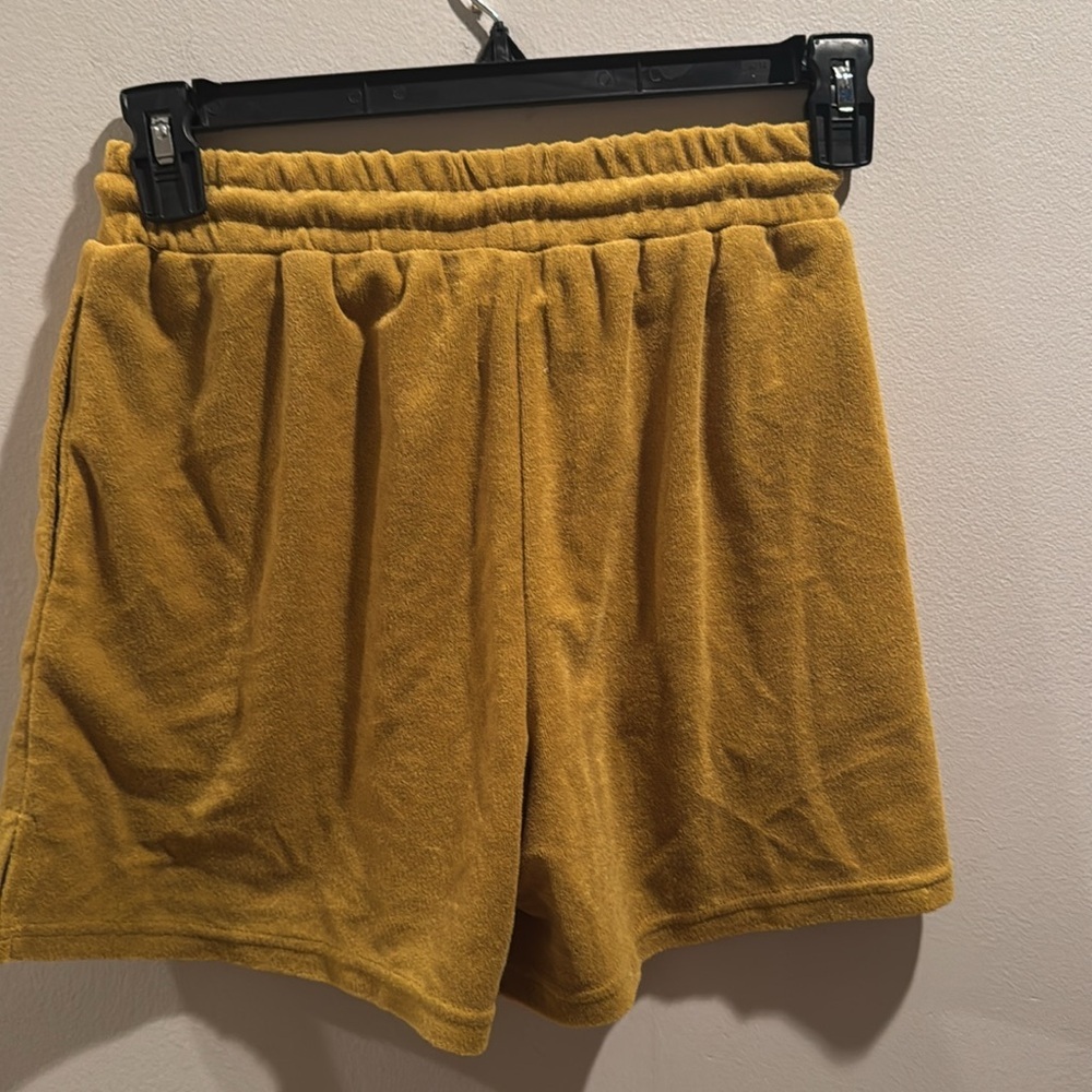 NWT Things Between Terrycloth Button down set Med… - image 10